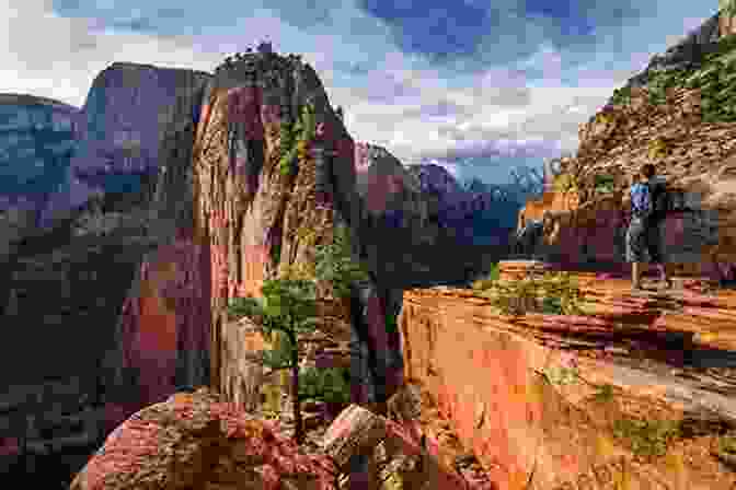 Angel's Landing, Zion National Park Moon Colorado: Scenic Drives National Parks Best Hikes (Travel Guide)